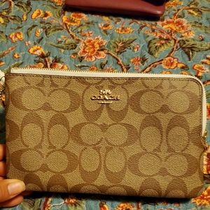 Coach large double zip wallet wristlet